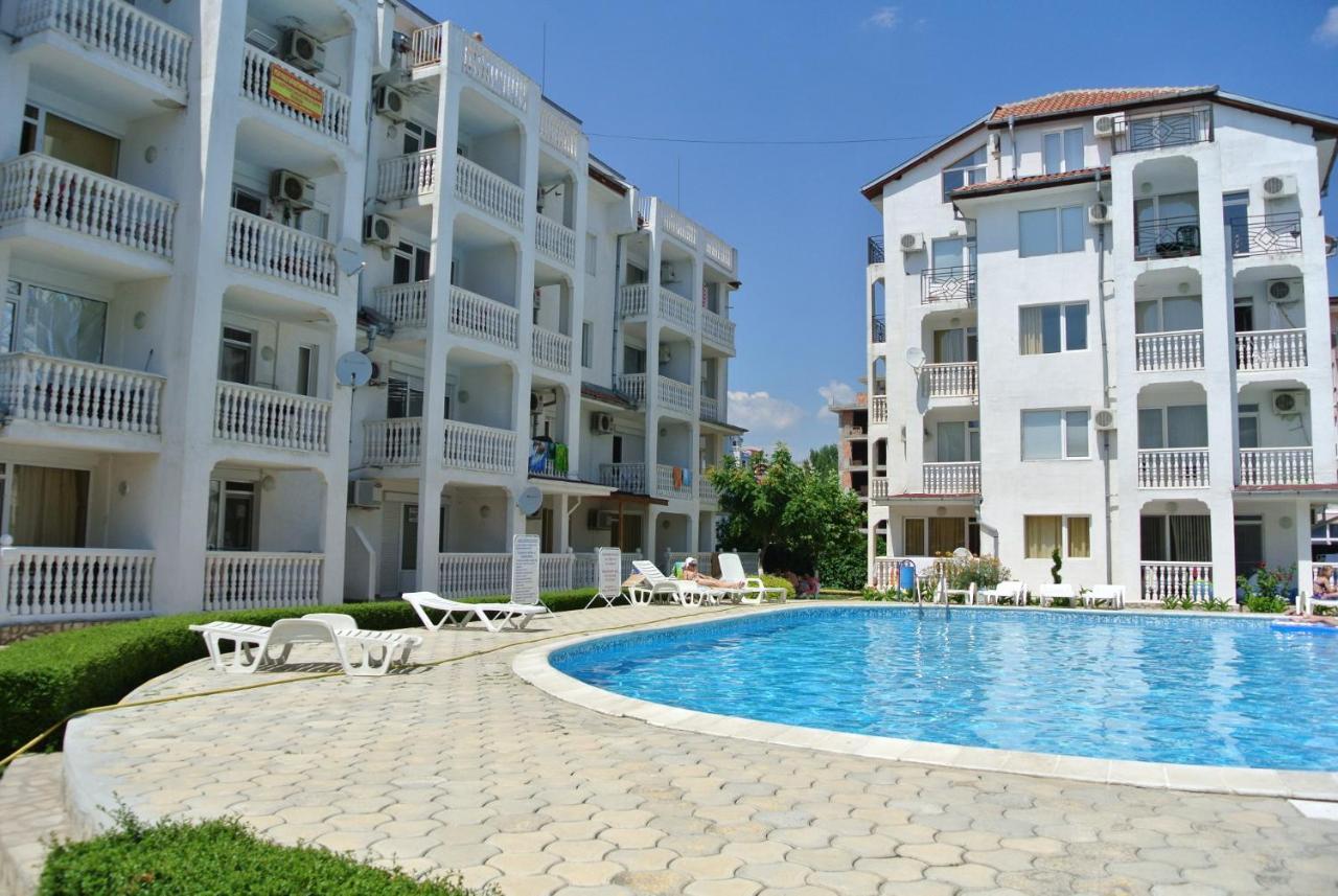 Bravo 5 Holiday Home Sunny Beach Eksteriør billede