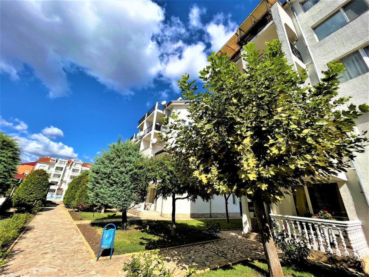 Bravo 5 Holiday Home Sunny Beach Eksteriør billede